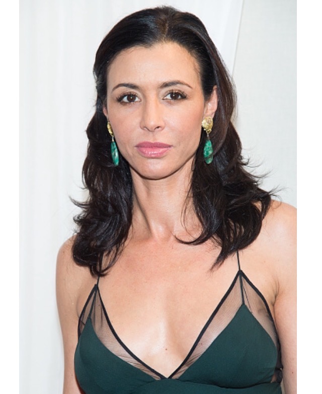 Drena De Niro Bio, Age, Height, Education, Parent, Siblings, Hobbies, Husband and Marriage, Career, Net Worth, Social Media Drena De Niro