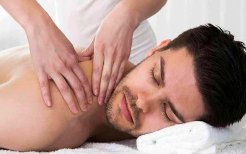 Relax and Rejuvenate by Investing in a Business Trip Massage